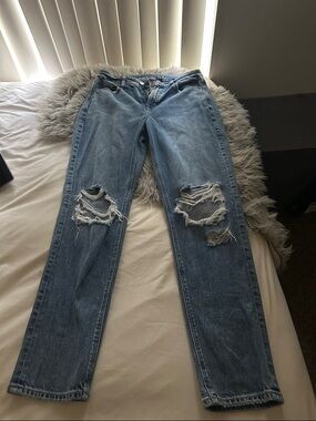 AMERICAN EAGLE Strigid Long Blue Distressed Jeans